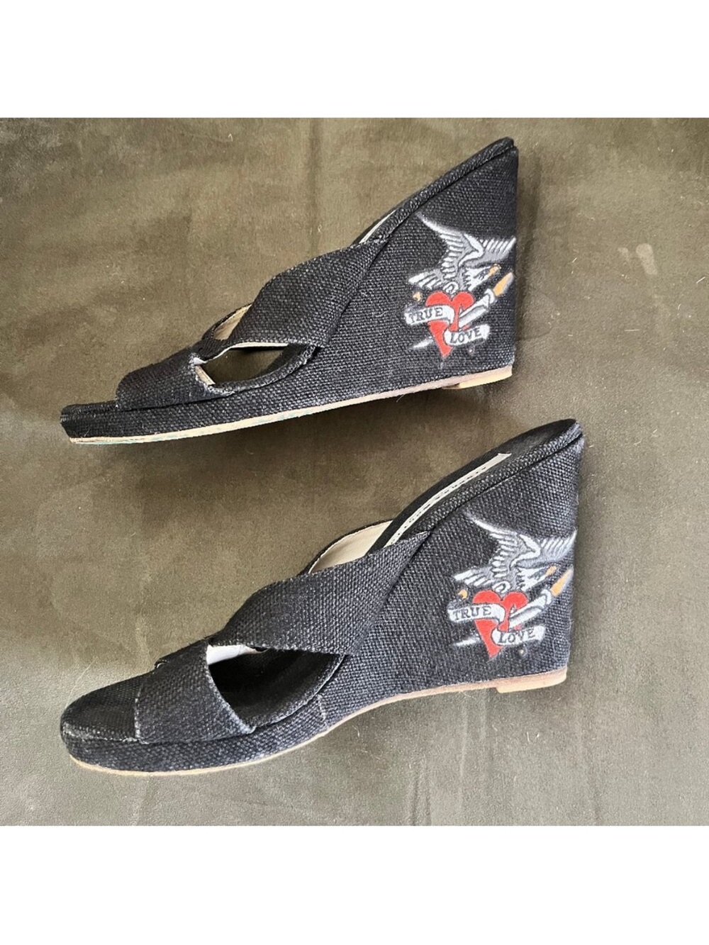 Stubbs & Wootton Black Embroidered Heart Eagle true love Wedge Sandals